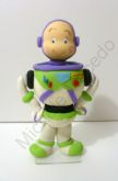 Buzz topo de bolo