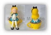 Alice na Xícara - Enfeite de mesa